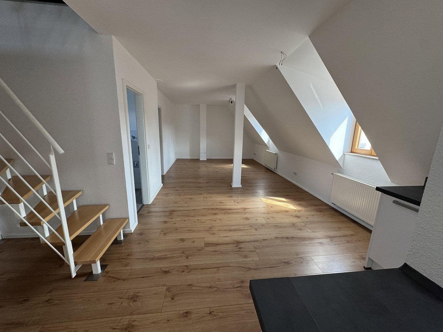 Pronájem bytu 4+1 110 m², Frankfurt, Hessen Pronájem bytu 4+1 110 m², Frankfurt, Hessen
