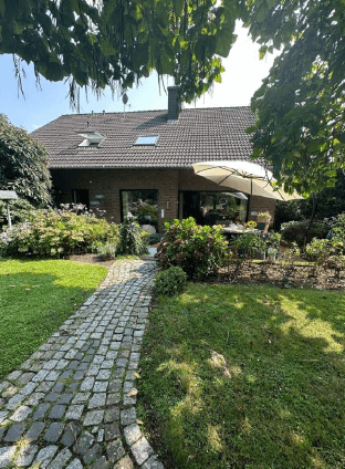 Prodej domu 255 m², pozemek 6.196 m², Viersen, Severní Porýní-Vestfálsko Prodej domu 255 m², pozemek 6.196 m², Viersen, Severní Porýní-Vestfálsko