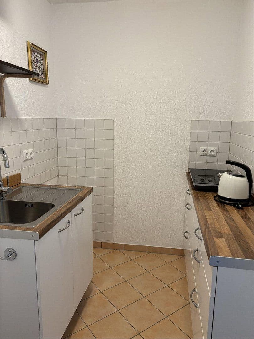 Pronájem bytu 2+1 48 m², Berlin, Berlín Pronájem bytu 2+1 48 m², Berlin, Berlín