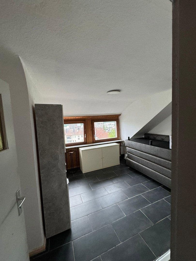 Prodej domu 528 m², pozemek 527 m², Hagen, Severní Porýní-Vestfálsko Prodej domu 528 m², pozemek 527 m², Hagen, Severní Porýní-Vestfálsko