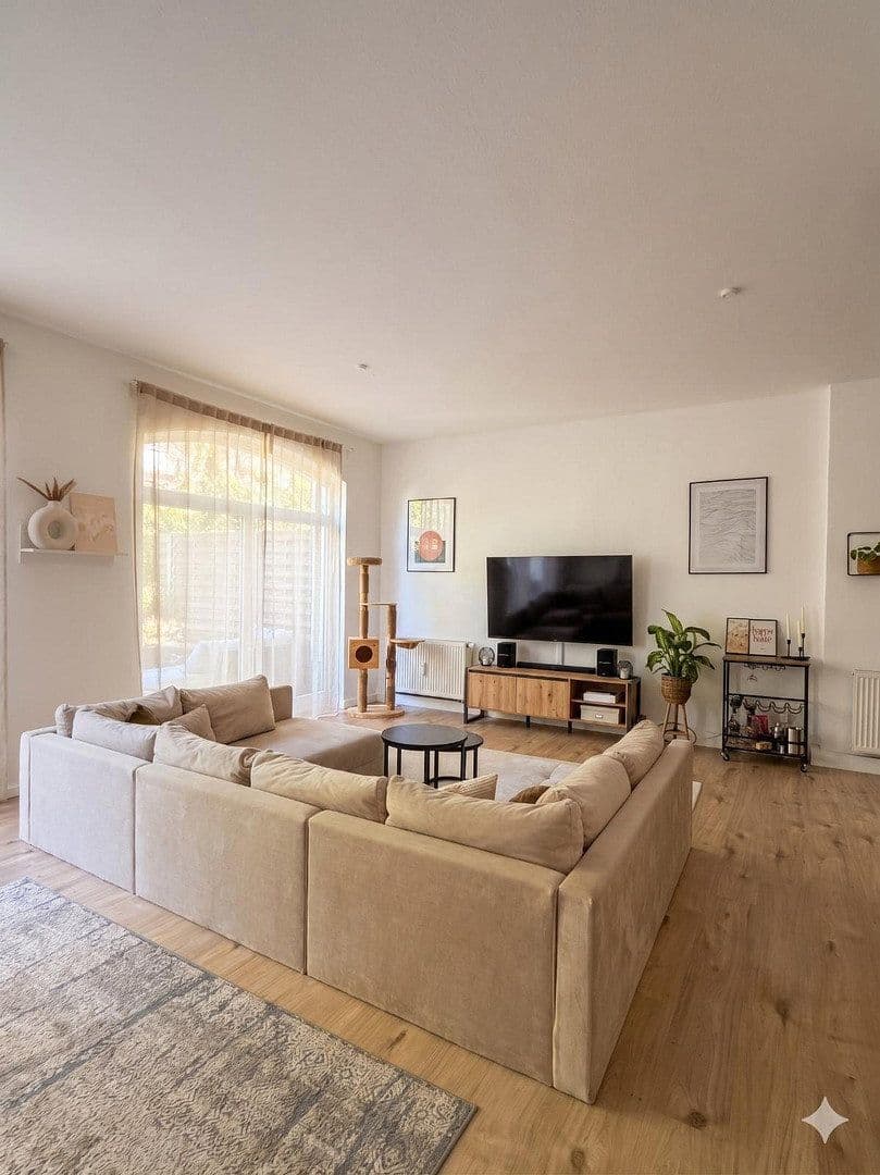 Pronájem domu 150 m², pozemek 250 m², Bahnstraße 34, Mönchengladbach, Severní Porýní-Vestfálsko Pronájem domu 150 m², pozemek 250 m², Bahnstraße 34, Mönchengladbach, Severní Porýní-Vestfálsko
