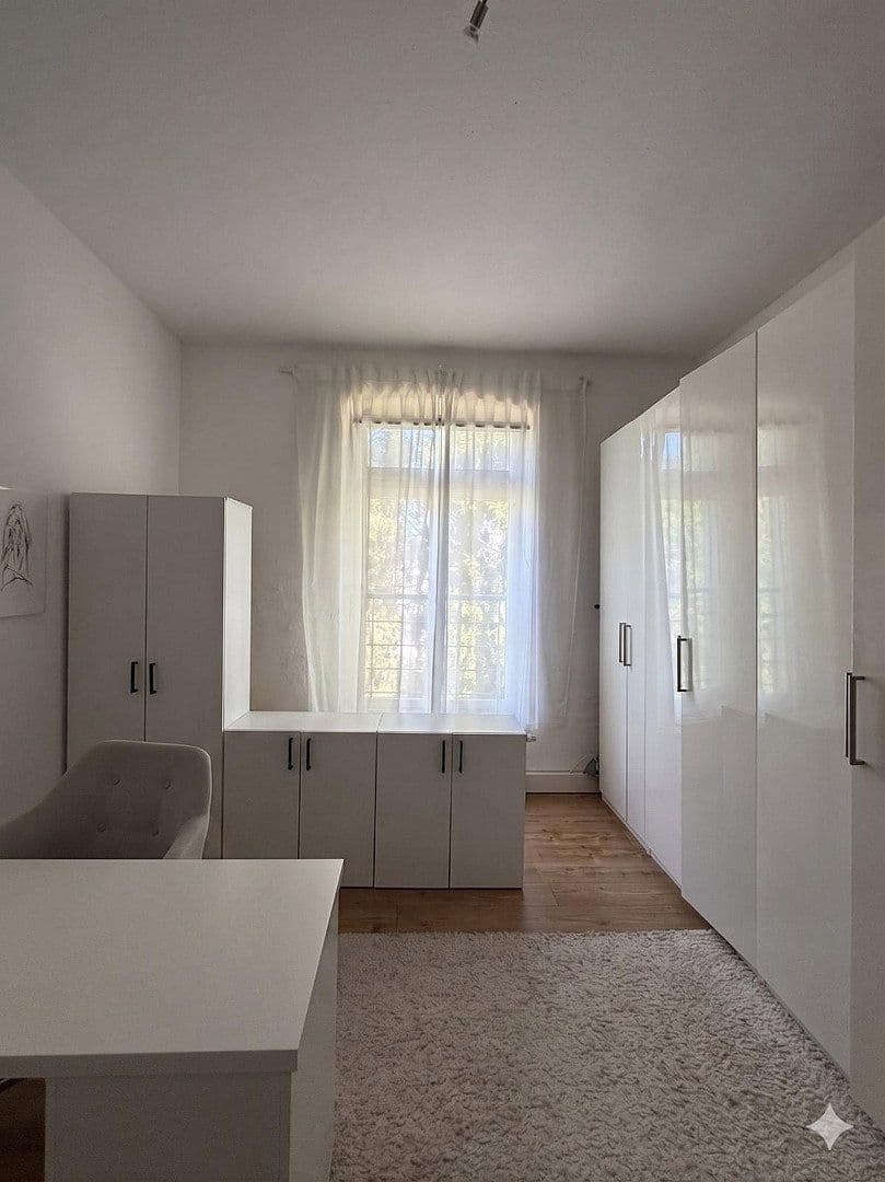 Pronájem domu 150 m², pozemek 250 m², Bahnstraße 34, Mönchengladbach, Severní Porýní-Vestfálsko Pronájem domu 150 m², pozemek 250 m², Bahnstraße 34, Mönchengladbach, Severní Porýní-Vestfálsko