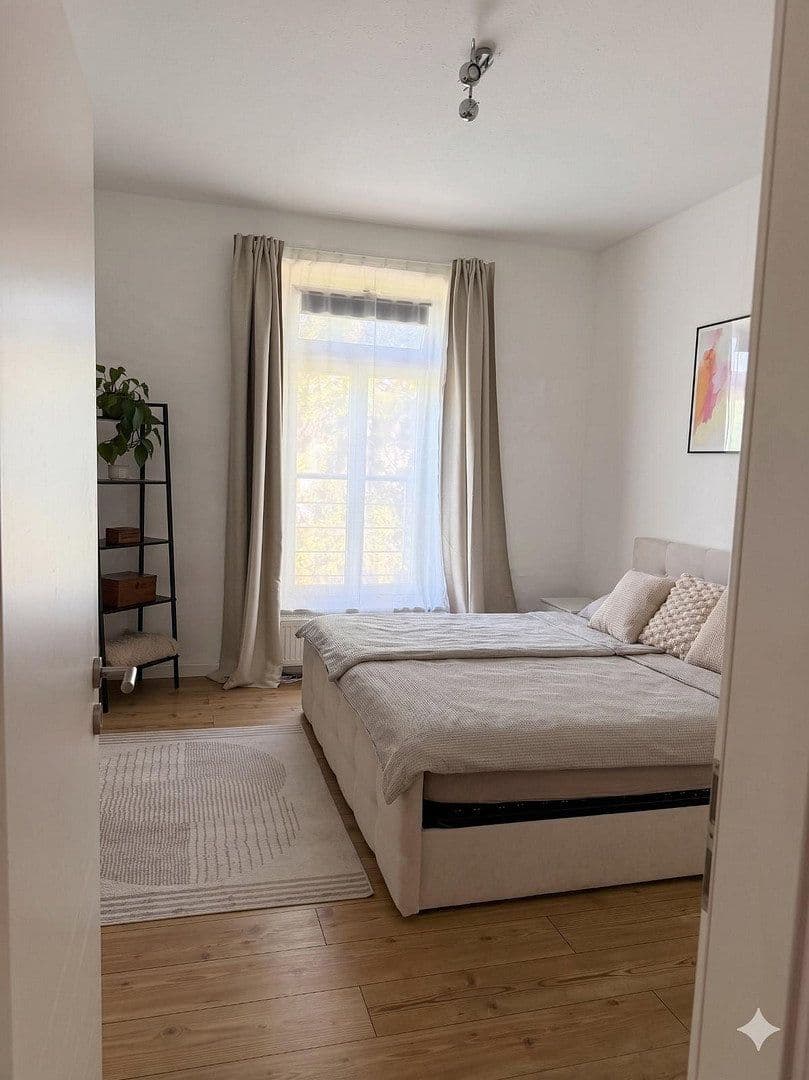 Pronájem domu 150 m², pozemek 250 m², Bahnstraße 34, Mönchengladbach, Severní Porýní-Vestfálsko Pronájem domu 150 m², pozemek 250 m², Bahnstraße 34, Mönchengladbach, Severní Porýní-Vestfálsko