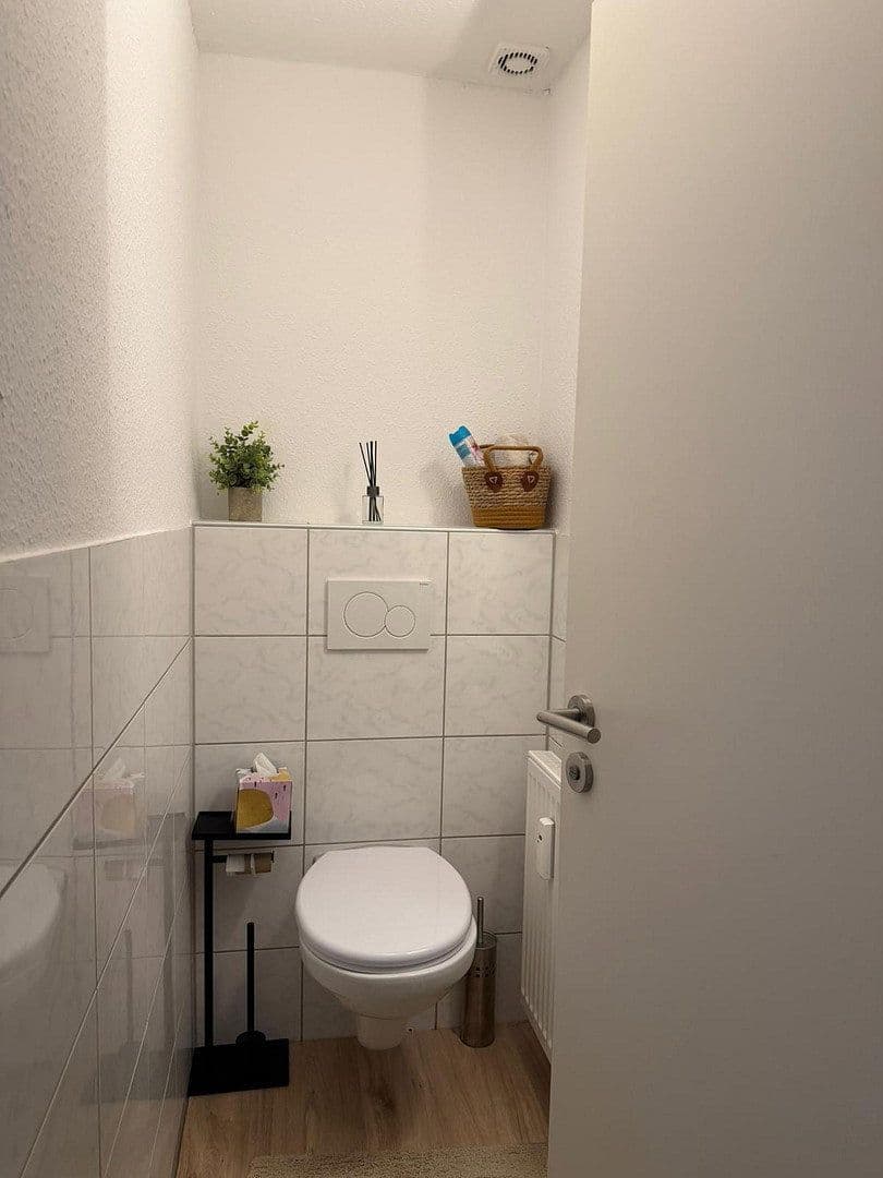 Pronájem domu 150 m², pozemek 250 m², Bahnstraße 34, Mönchengladbach, Severní Porýní-Vestfálsko Pronájem domu 150 m², pozemek 250 m², Bahnstraße 34, Mönchengladbach, Severní Porýní-Vestfálsko