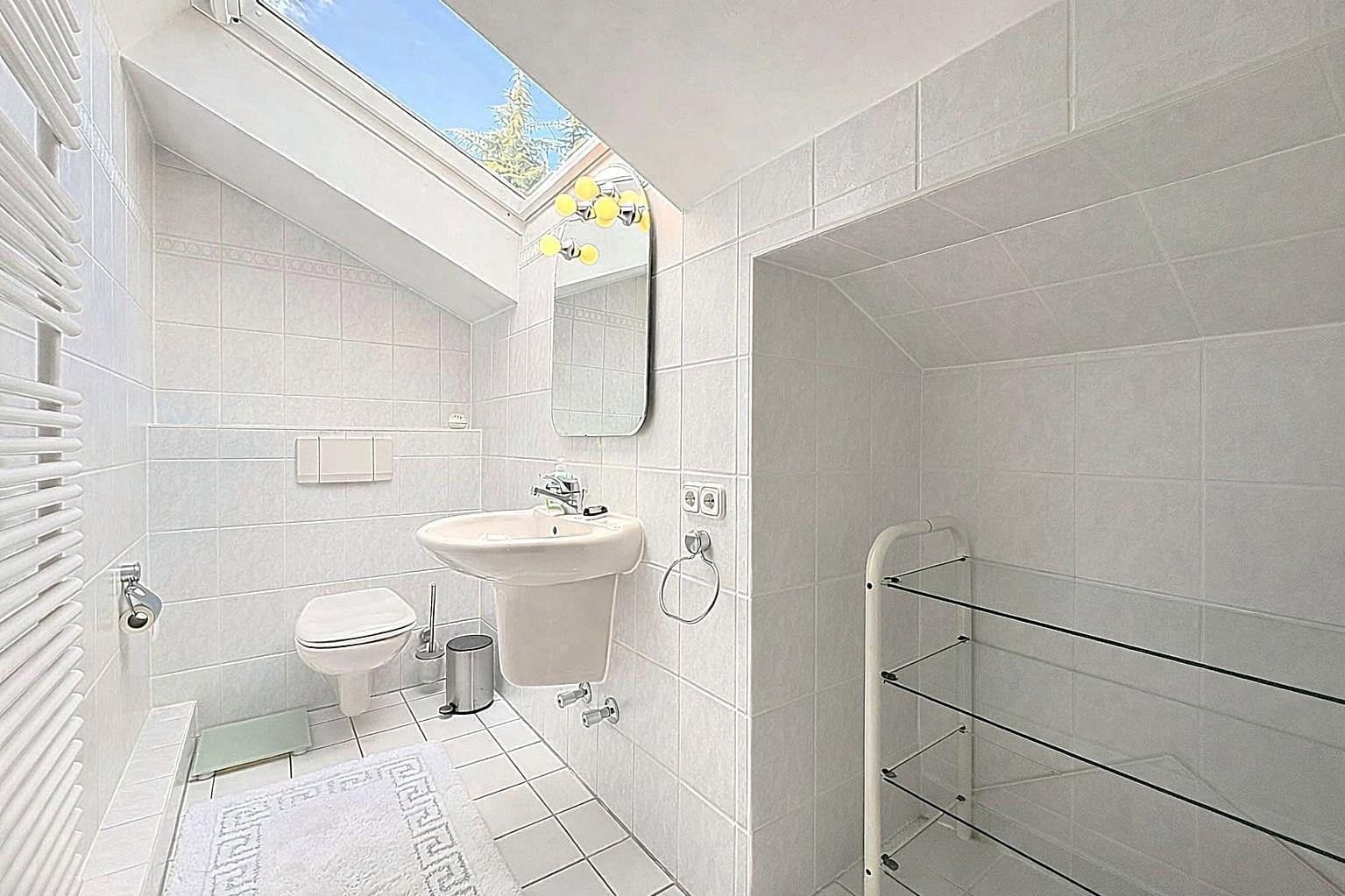 Prodej domu 222 m², pozemek 414 m², Starnberg, Bavorsko Prodej domu 222 m², pozemek 414 m², Starnberg, Bavorsko