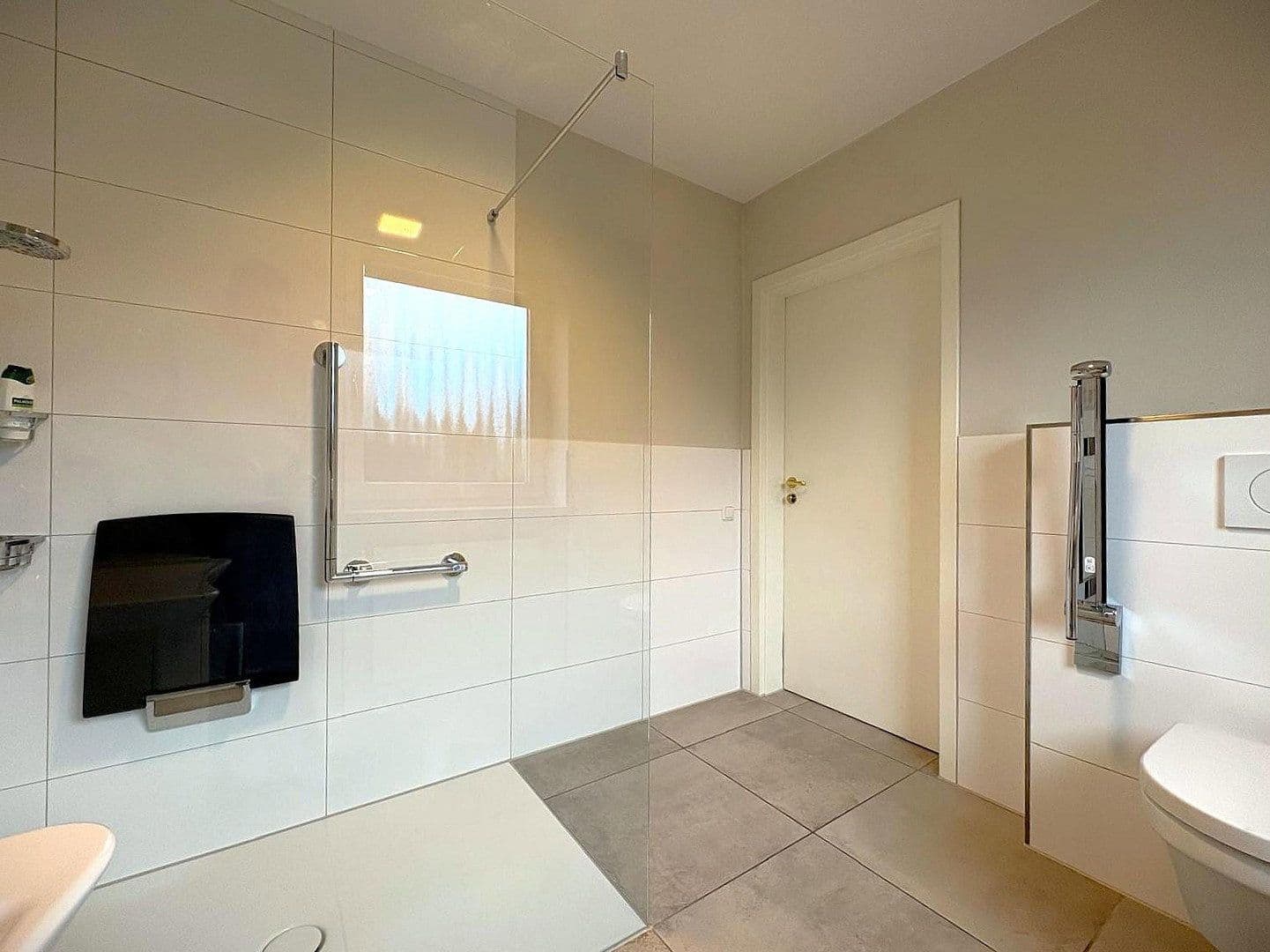 Prodej domu 222 m², pozemek 414 m², Starnberg, Bavorsko Prodej domu 222 m², pozemek 414 m², Starnberg, Bavorsko