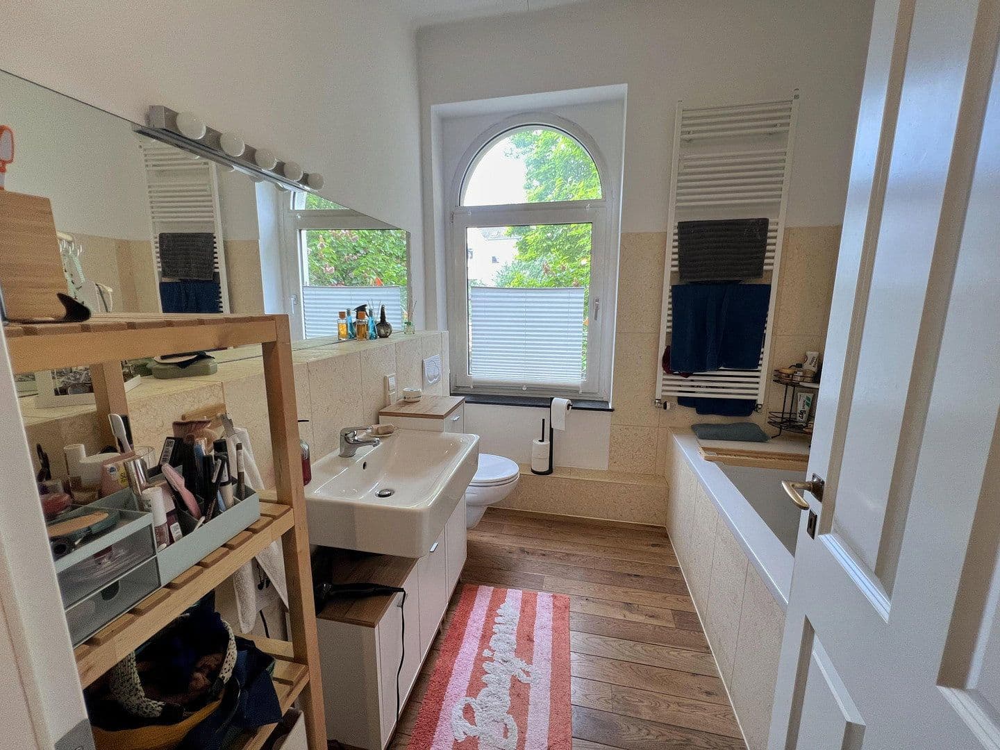 Pronájem bytu 3+1 110 m², Südstr. 13, Siegburg, Severní Porýní-Vestfálsko Pronájem bytu 3+1 110 m², Südstr. 13, Siegburg, Severní Porýní-Vestfálsko
