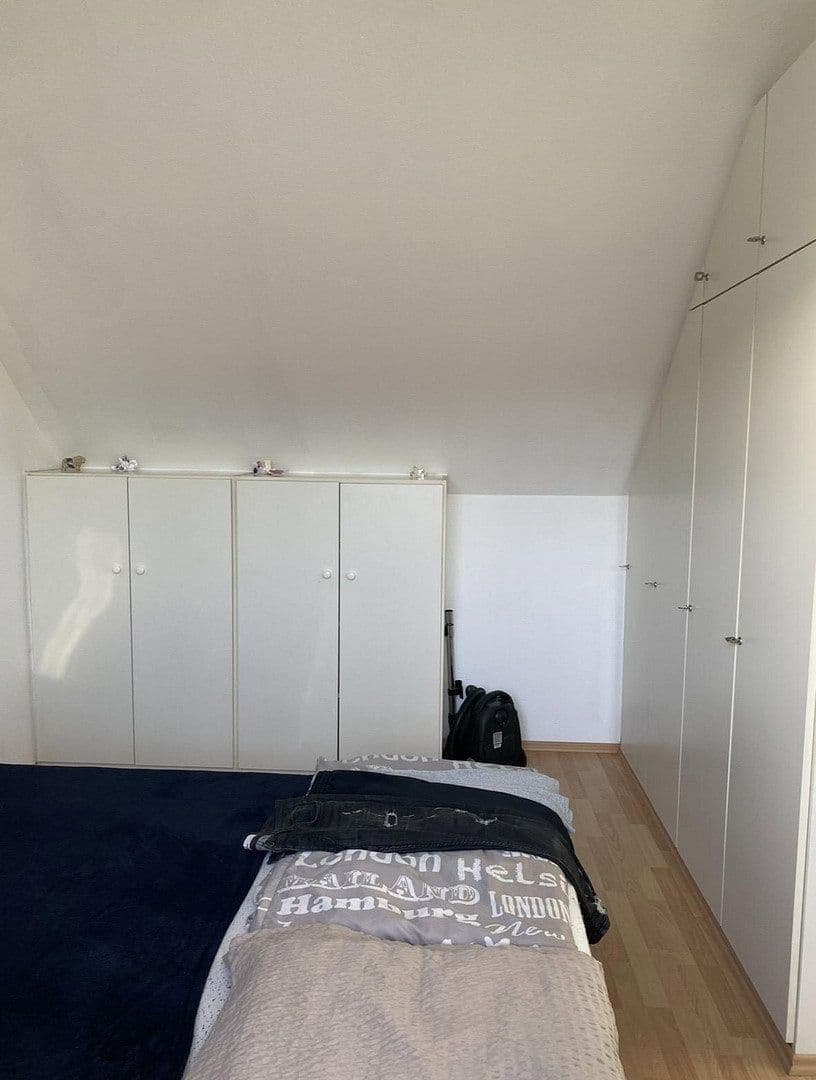 Pronájem bytu 2+1 55 m², Grabenstr. 65, Göppingen, Bádensko-Württembersko Pronájem bytu 2+1 55 m², Grabenstr. 65, Göppingen, Bádensko-Württembersko