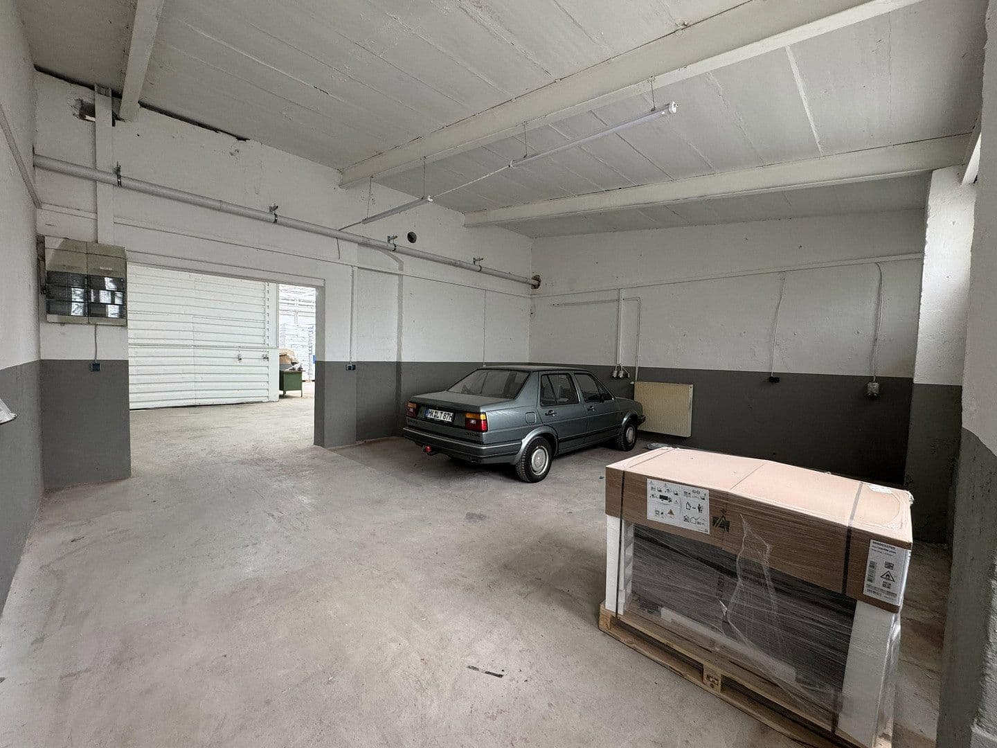Pronájem nebytového prostoru 403 m², Rahmedestraße 353, Lüdenscheid, Severní Porýní-Vestfálsko Pronájem nebytového prostoru 403 m², Rahmedestraße 353, Lüdenscheid, Severní Porýní-Vestfálsko