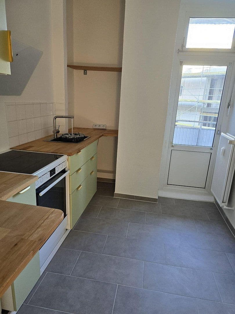 Pronájem bytu 2+1 46 m², Projensdorfer Str. 36, Kiel, Šlesvicko-Holštýnsko Pronájem bytu 2+1 46 m², Projensdorfer Str. 36, Kiel, Šlesvicko-Holštýnsko
