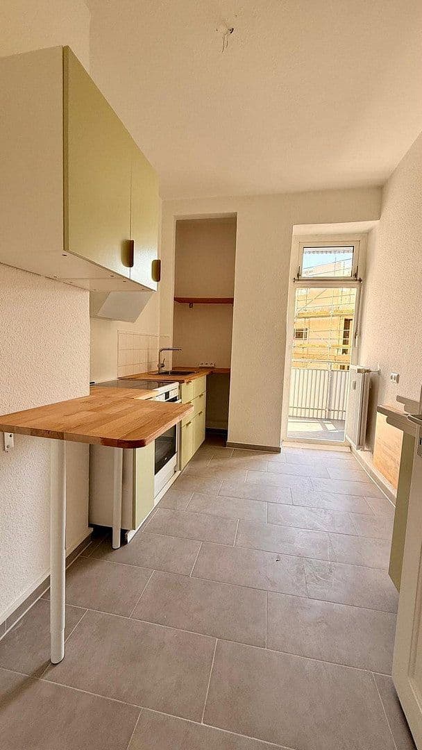 Pronájem bytu 2+1 46 m², Projensdorfer Str. 36, Kiel, Šlesvicko-Holštýnsko Pronájem bytu 2+1 46 m², Projensdorfer Str. 36, Kiel, Šlesvicko-Holštýnsko