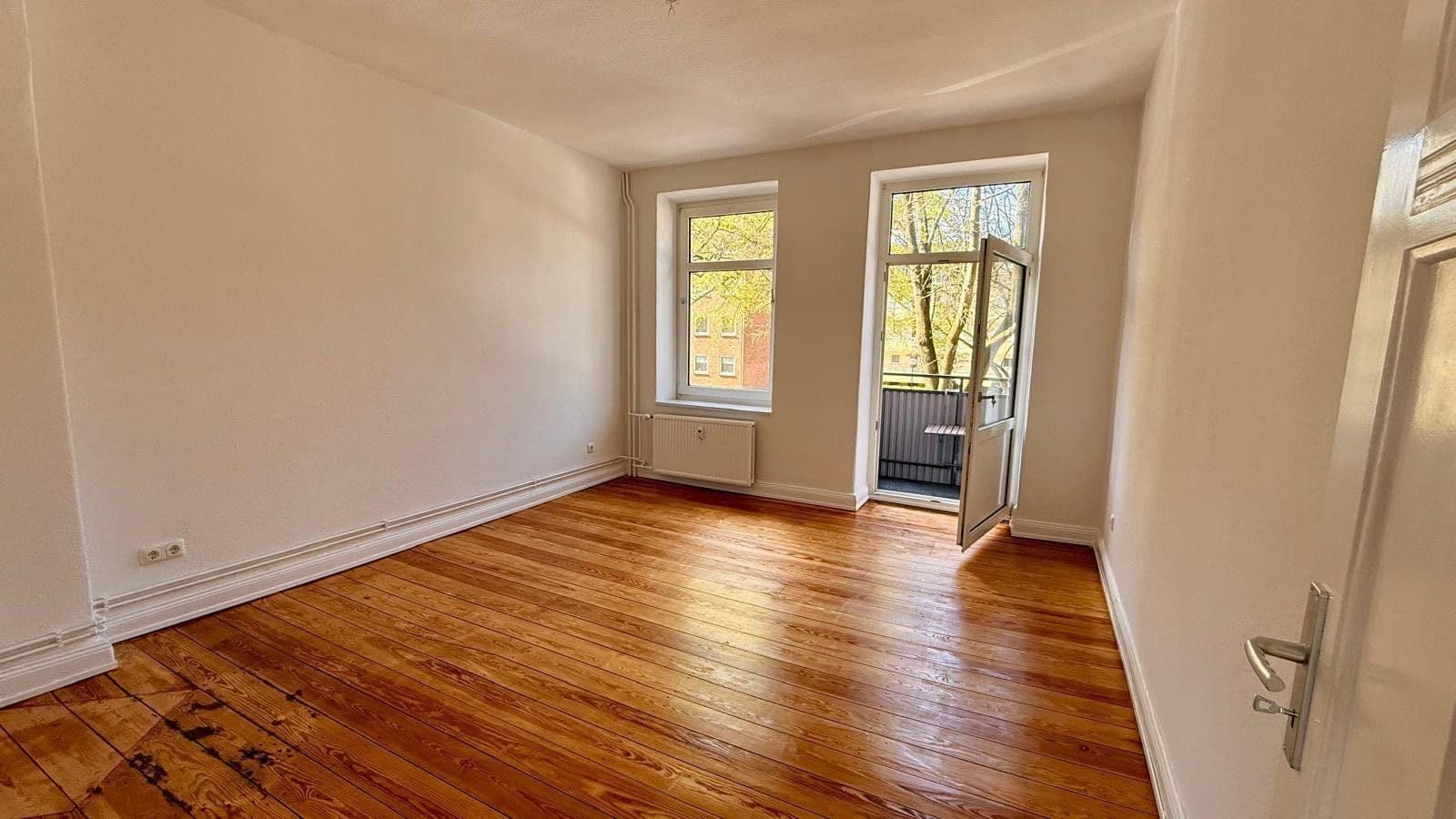 Pronájem bytu 2+1 46 m², Projensdorfer Str. 36, Kiel, Šlesvicko-Holštýnsko Pronájem bytu 2+1 46 m², Projensdorfer Str. 36, Kiel, Šlesvicko-Holštýnsko