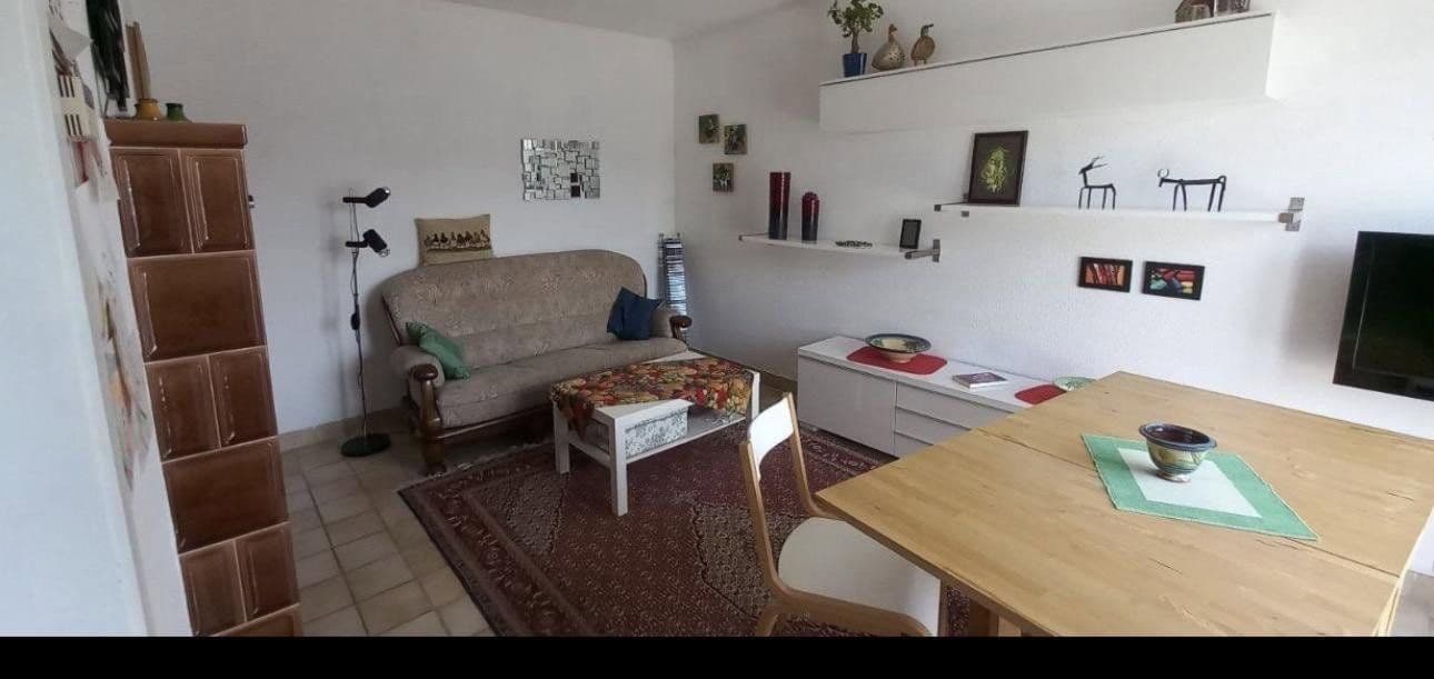 Pronájem bytu 3+1 55 m², Erich-Klausener-Straße 80, -Stockum, Düsseldorf, Severní Porýní-Vestfálsko Pronájem bytu 3+1 55 m², Erich-Klausener-Straße 80, -Stockum, Düsseldorf, Severní Porýní-Vestfálsko