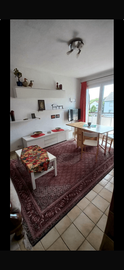 Pronájem bytu 3+1 55 m², Erich-Klausener-Straße 80, -Stockum, Düsseldorf, Severní Porýní-Vestfálsko Pronájem bytu 3+1 55 m², Erich-Klausener-Straße 80, -Stockum, Düsseldorf, Severní Porýní-Vestfálsko