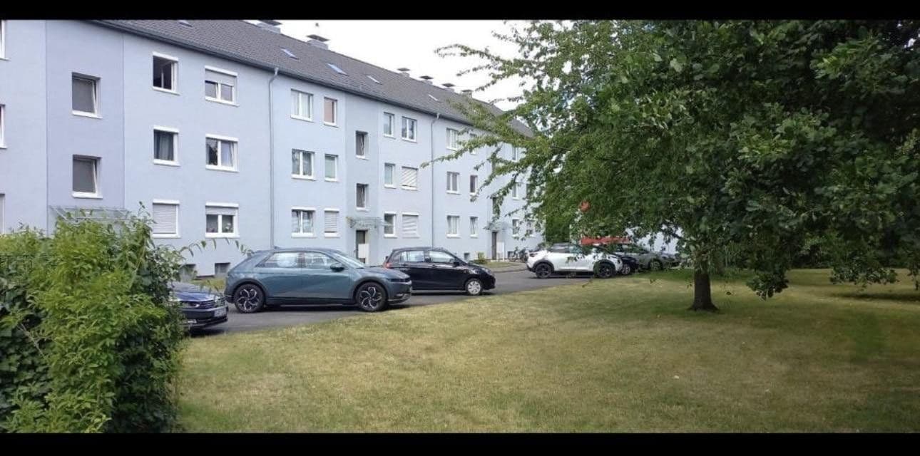 Pronájem bytu 3+1 55 m², Erich-Klausener-Straße 80, -Stockum, Düsseldorf, Severní Porýní-Vestfálsko Pronájem bytu 3+1 55 m², Erich-Klausener-Straße 80, -Stockum, Düsseldorf, Severní Porýní-Vestfálsko
