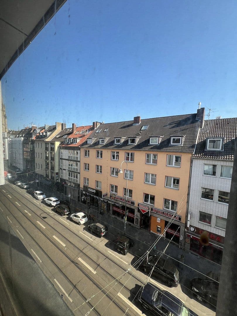 Prodej bytu 4+1 51 m², Köln, Severní Porýní-Vestfálsko Prodej bytu 4+1 51 m², Köln, Severní Porýní-Vestfálsko