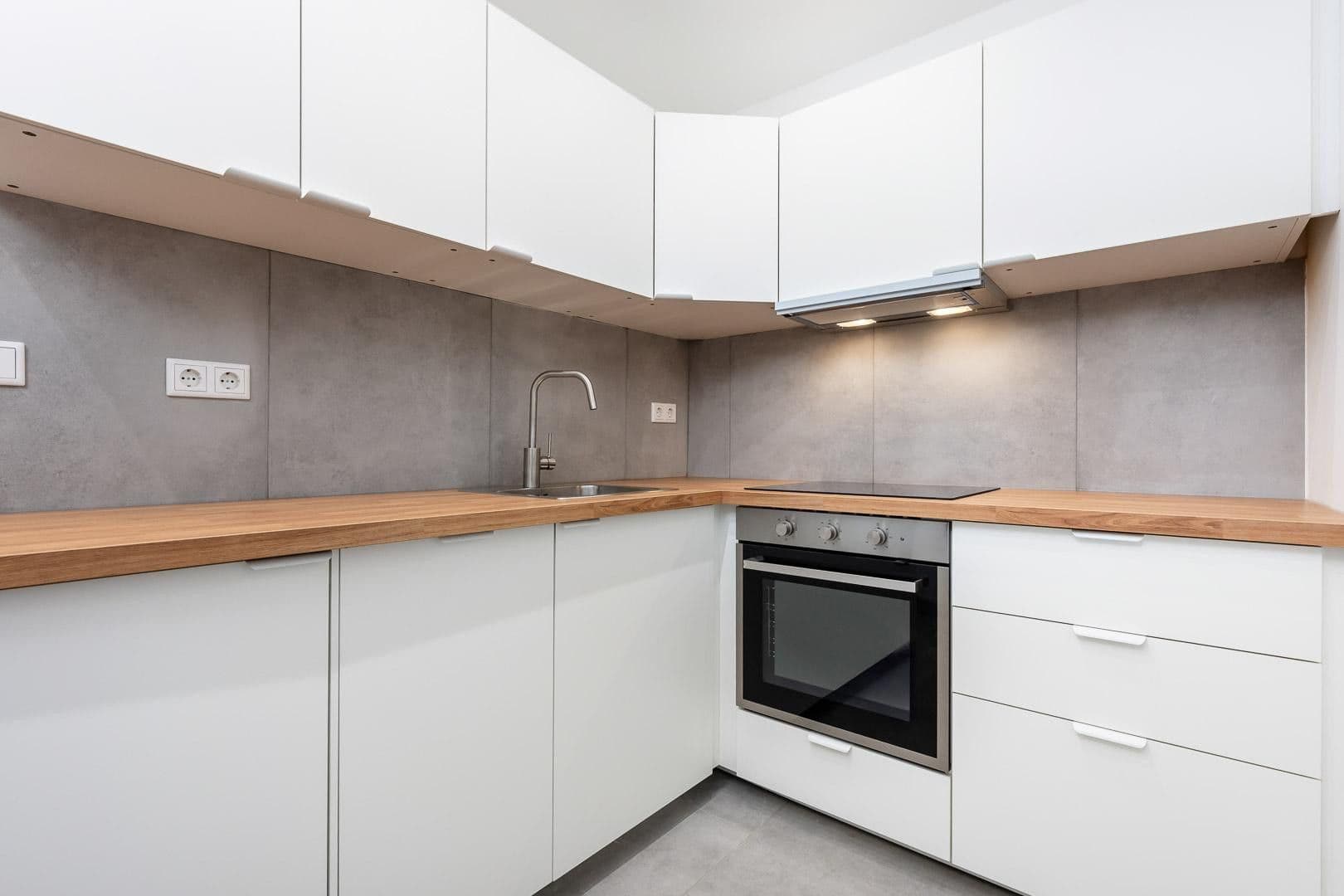 Prodej bytu 4+1 51 m², Köln, Severní Porýní-Vestfálsko Prodej bytu 4+1 51 m², Köln, Severní Porýní-Vestfálsko