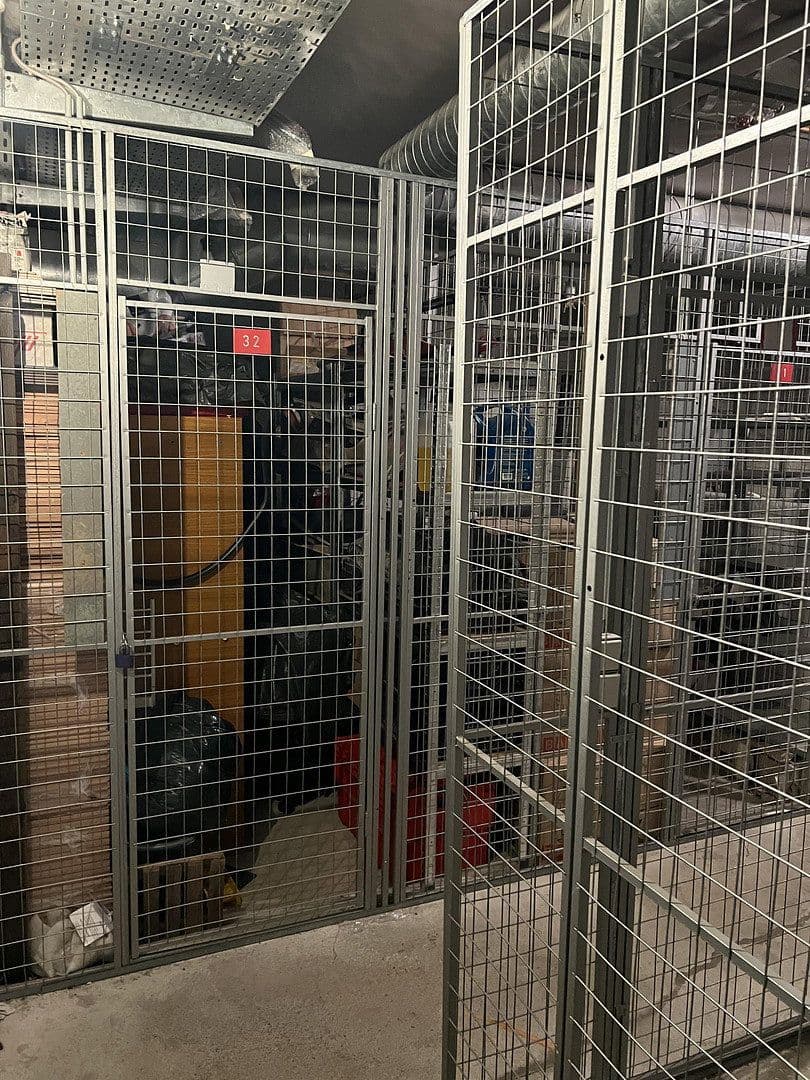 Prodej bytu 4+1 51 m², Köln, Severní Porýní-Vestfálsko Prodej bytu 4+1 51 m², Köln, Severní Porýní-Vestfálsko