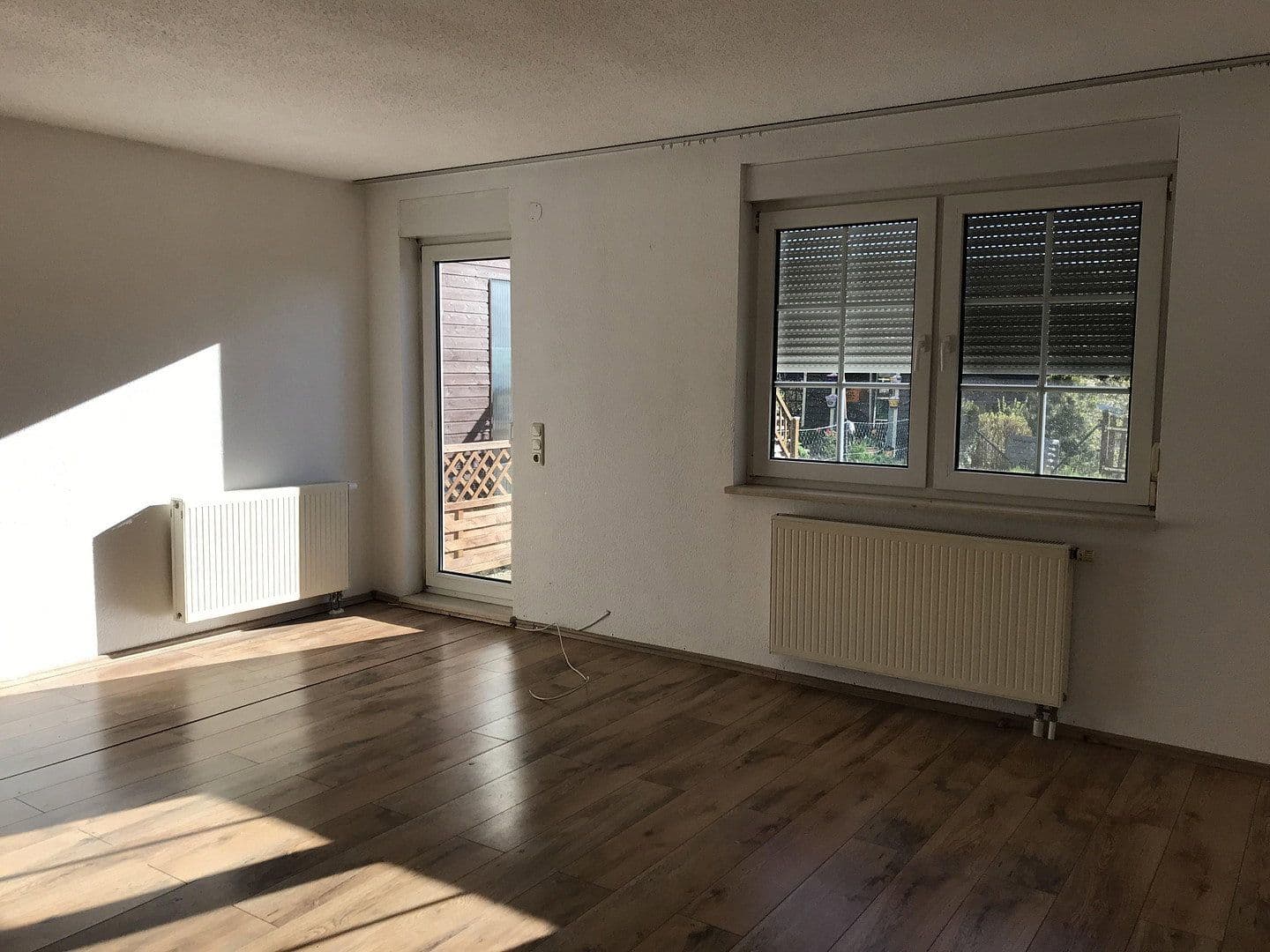 Prodej domu 120 m², pozemek 175 m², Lauter-Bernsbach, Sasko Prodej domu 120 m², pozemek 175 m², Lauter-Bernsbach, Sasko