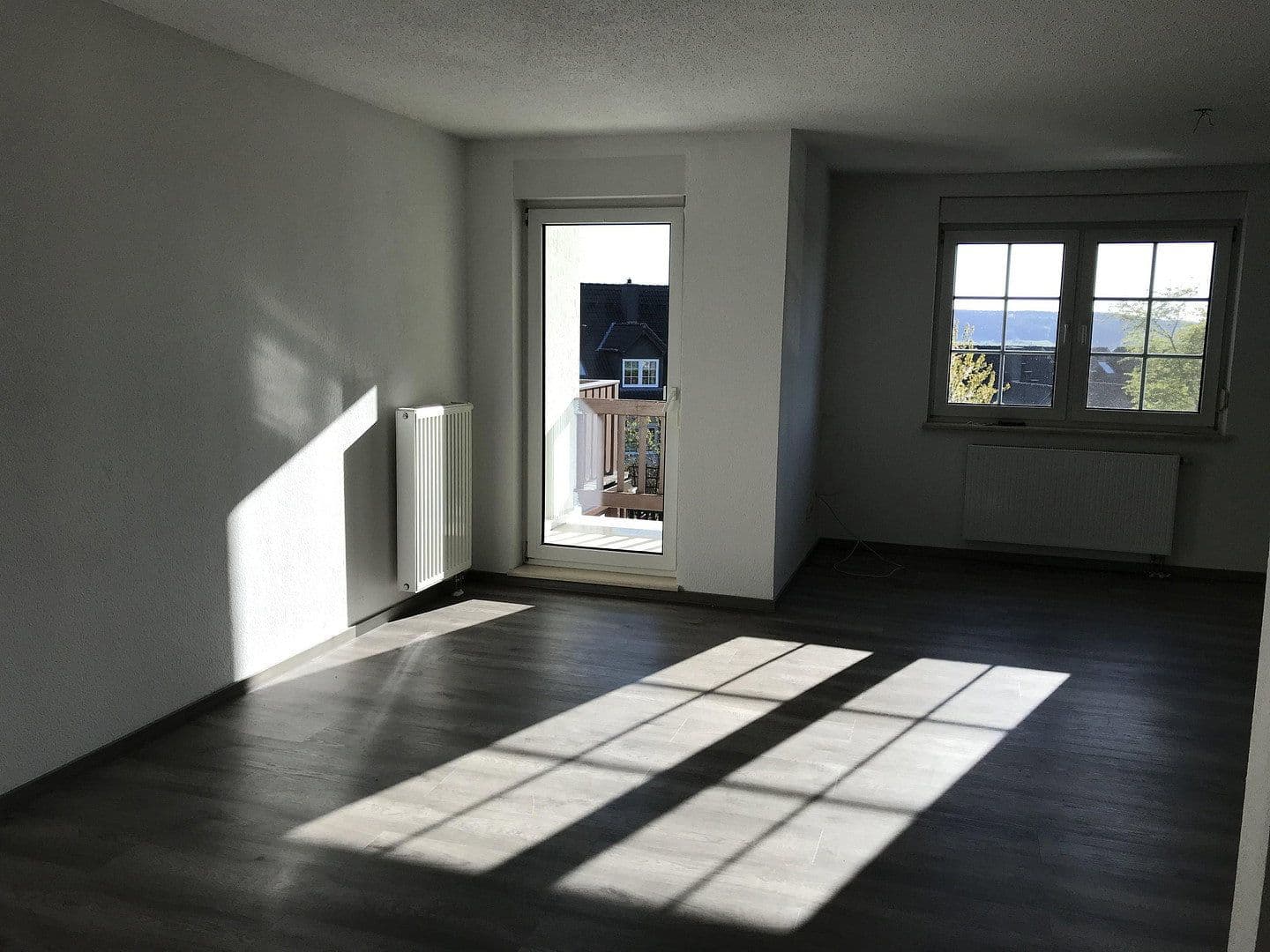Prodej domu 120 m², pozemek 175 m², Lauter-Bernsbach, Sasko Prodej domu 120 m², pozemek 175 m², Lauter-Bernsbach, Sasko