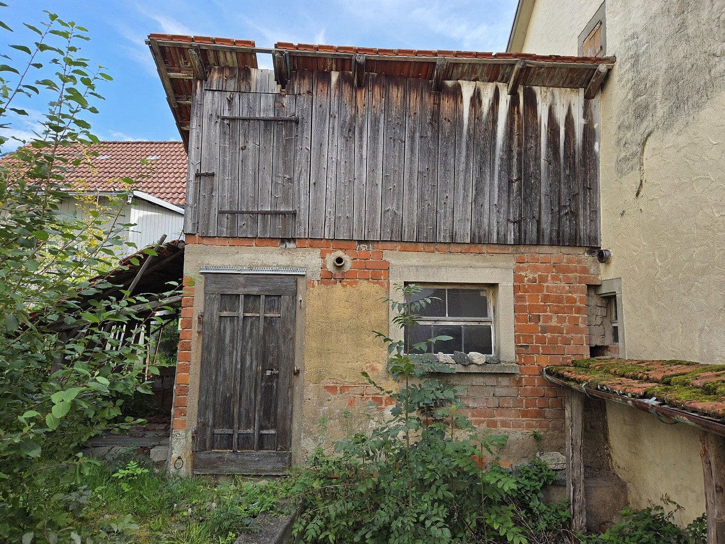 Prodej domu 150 m², pozemek 576 m², Niederstetten, Bádensko-Württembersko Prodej domu 150 m², pozemek 576 m², Niederstetten, Bádensko-Württembersko