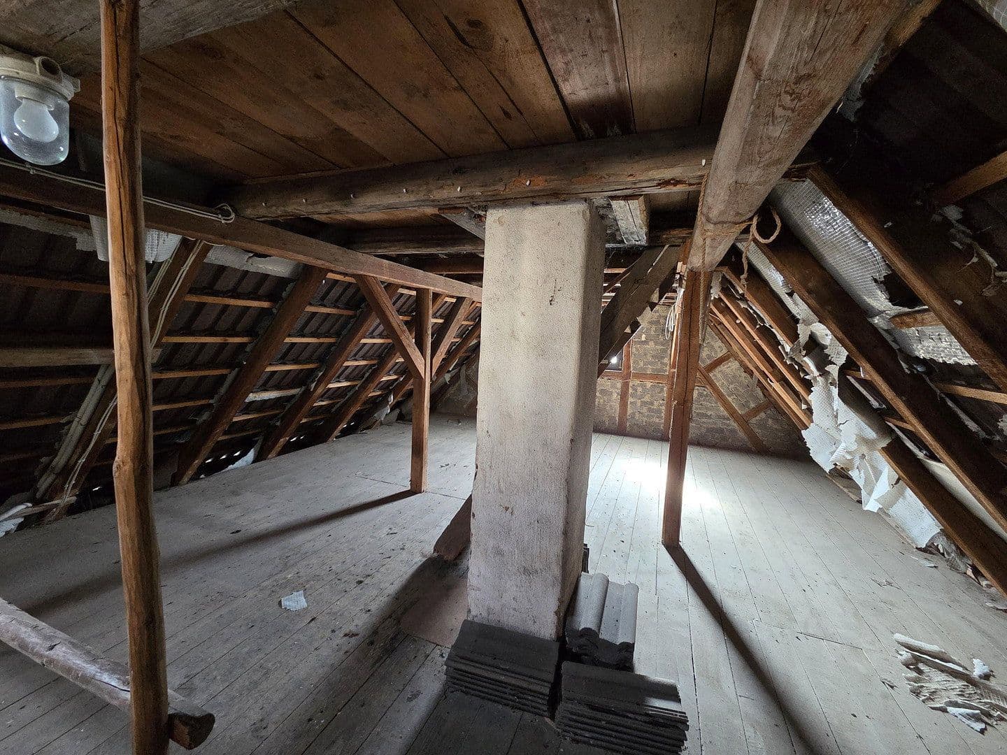 Prodej domu 150 m², pozemek 576 m², Niederstetten, Bádensko-Württembersko Prodej domu 150 m², pozemek 576 m², Niederstetten, Bádensko-Württembersko