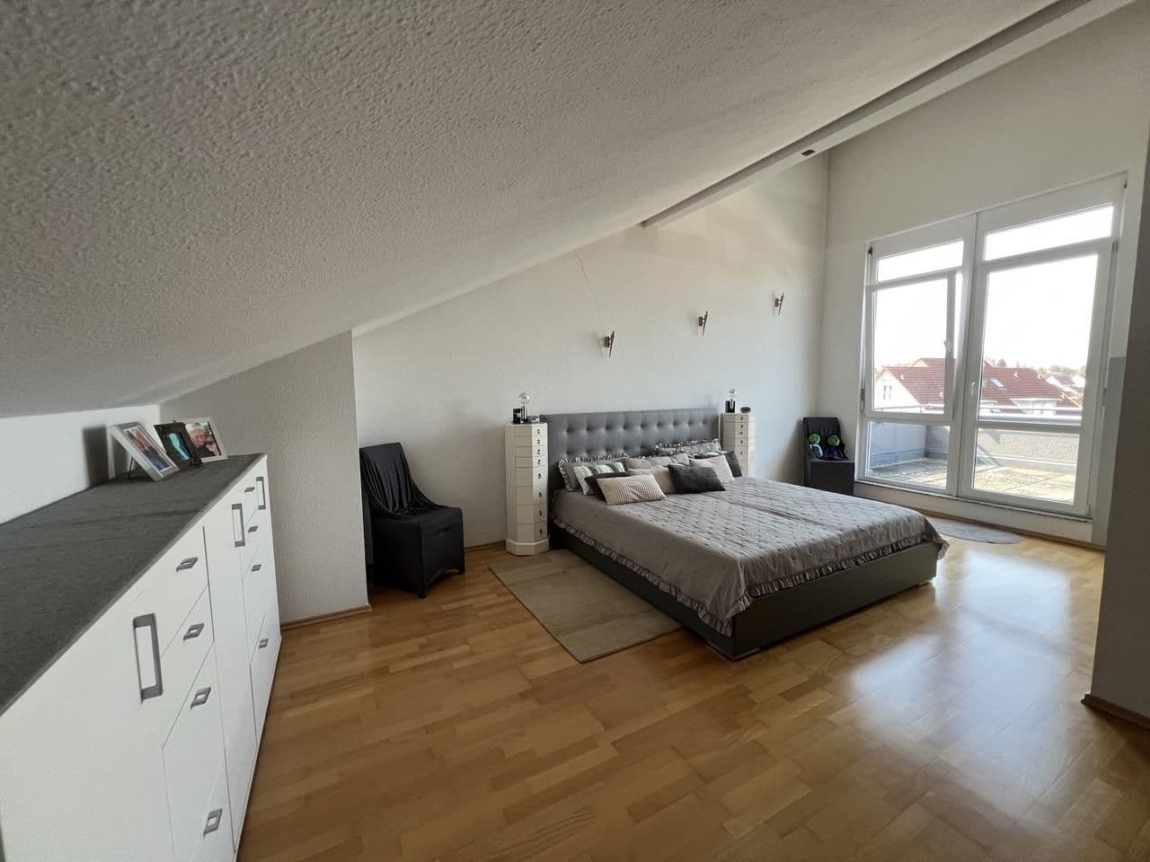 Prodej bytu 4+1 129 m², Künzelsau, Bádensko-Württembersko Prodej bytu 4+1 129 m², Künzelsau, Bádensko-Württembersko