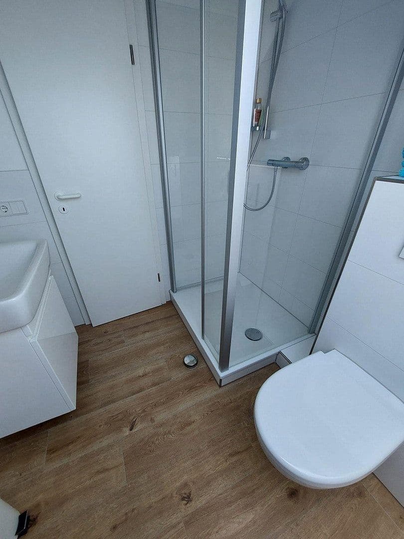 Prodej bytu 3+1 94 m², Solingen, Severní Porýní-Vestfálsko Prodej bytu 3+1 94 m², Solingen, Severní Porýní-Vestfálsko