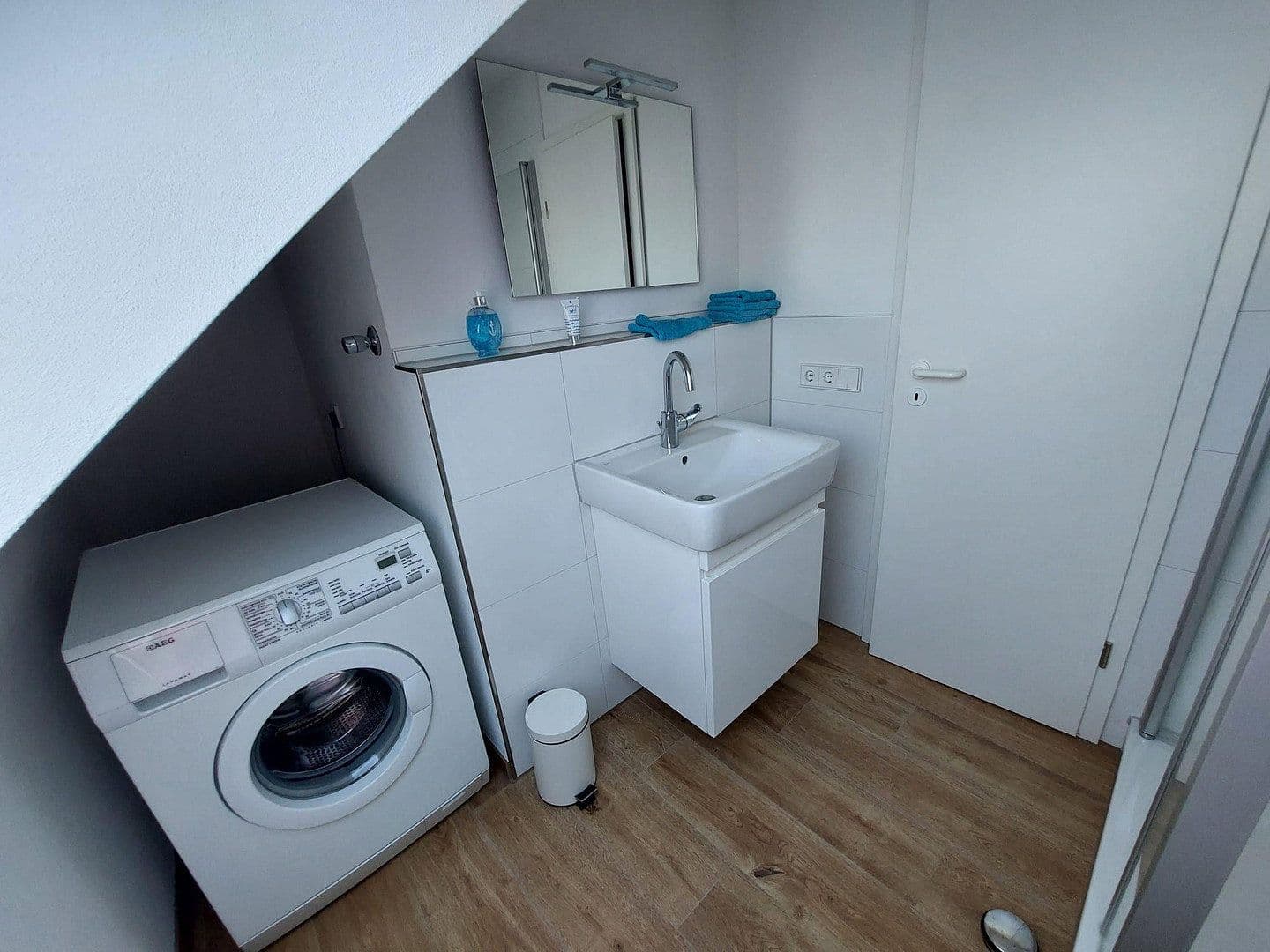 Prodej bytu 3+1 94 m², Solingen, Severní Porýní-Vestfálsko Prodej bytu 3+1 94 m², Solingen, Severní Porýní-Vestfálsko