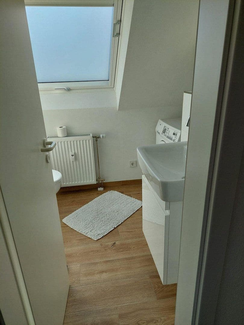 Prodej bytu 3+1 94 m², Solingen, Severní Porýní-Vestfálsko Prodej bytu 3+1 94 m², Solingen, Severní Porýní-Vestfálsko
