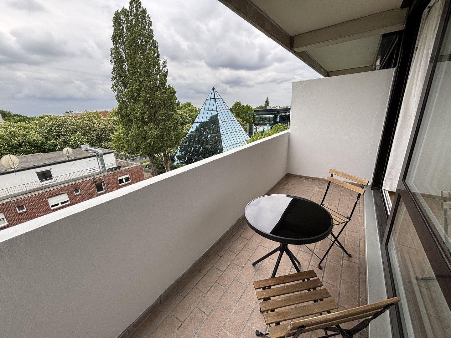Pronájem bytu 1+1 50 m², Steimbker Hof 9, Hannover, Dolní Sasko Pronájem bytu 1+1 50 m², Steimbker Hof 9, Hannover, Dolní Sasko