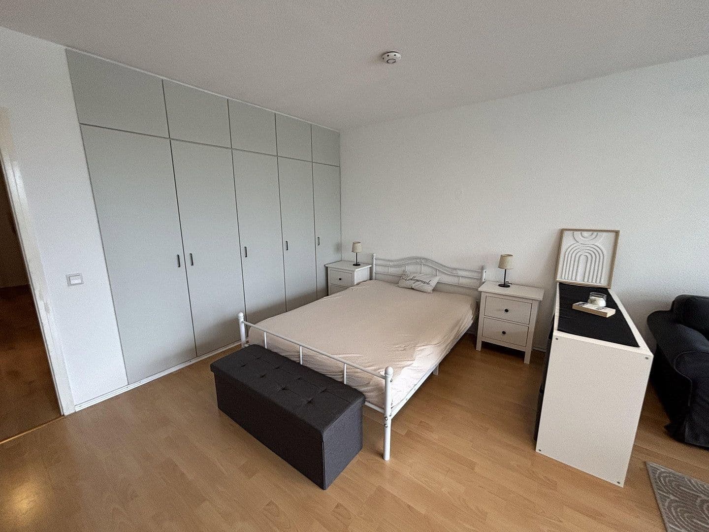 Pronájem bytu 1+1 50 m², Steimbker Hof 9, Hannover, Dolní Sasko Pronájem bytu 1+1 50 m², Steimbker Hof 9, Hannover, Dolní Sasko