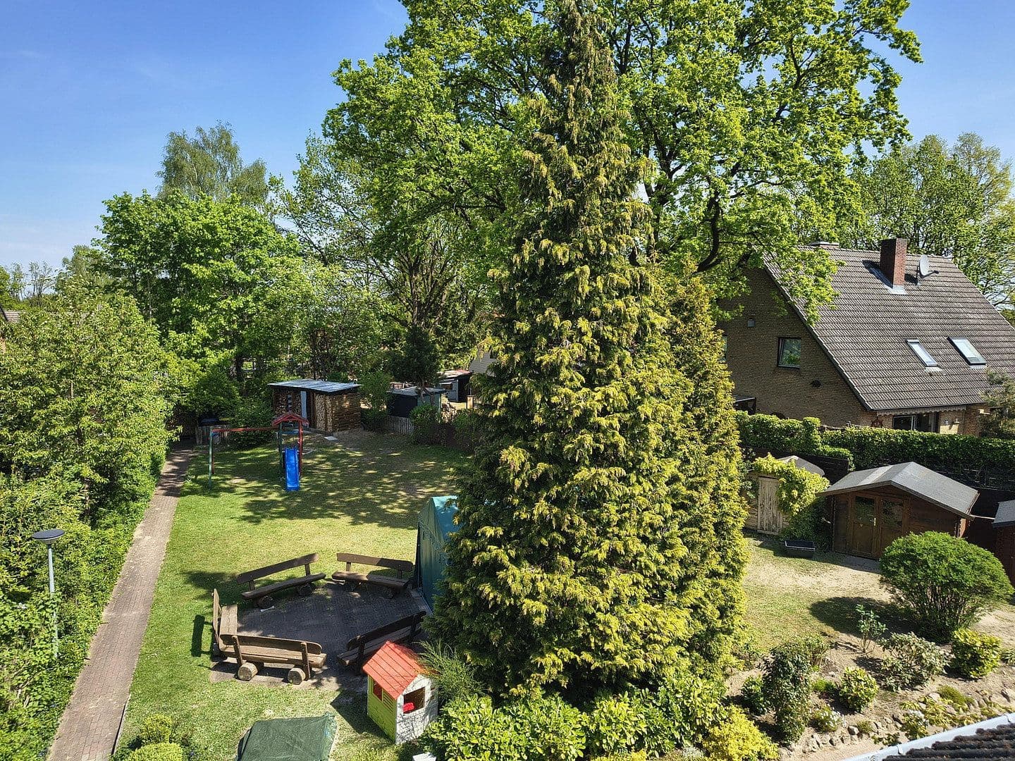 Prodej domu 130 m², pozemek 240 m², Geesthacht, Šlesvicko-Holštýnsko Prodej domu 130 m², pozemek 240 m², Geesthacht, Šlesvicko-Holštýnsko