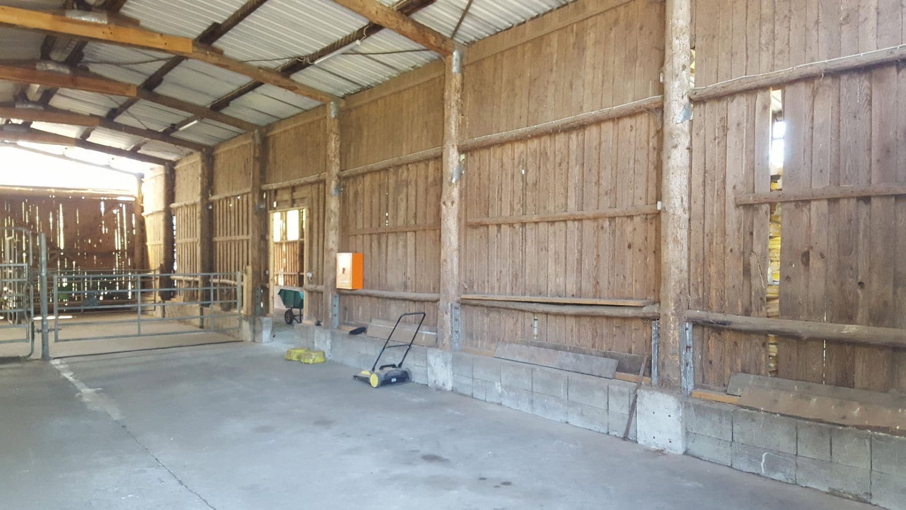 Prodej domu 128 m², pozemek 4.067 m², Uhlenbusch 9, Echem, Dolní Sasko Prodej domu 128 m², pozemek 4.067 m², Uhlenbusch 9, Echem, Dolní Sasko