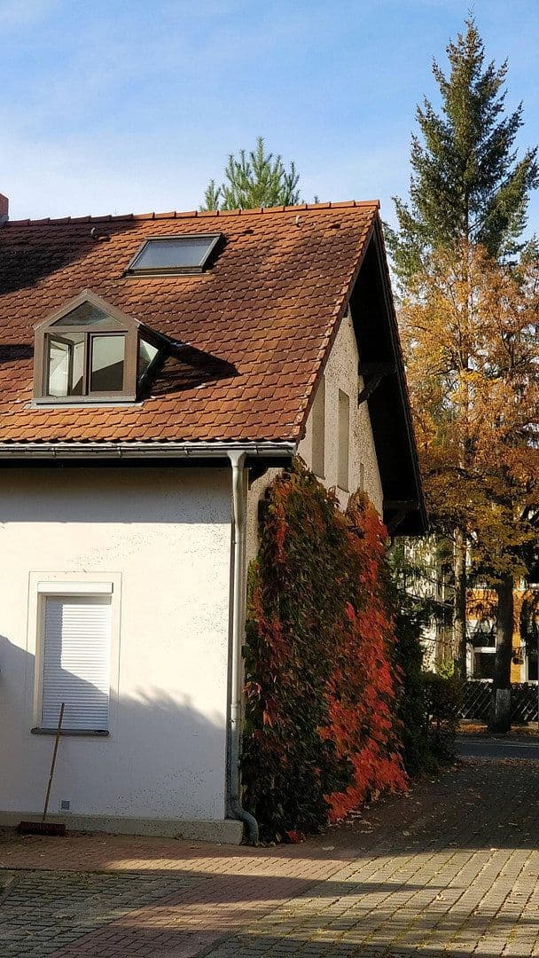 Prodej bytu 4+1 126 m², Waidmannsluster Damm 122, Berlin, Berlín Prodej bytu 4+1 126 m², Waidmannsluster Damm 122, Berlin, Berlín