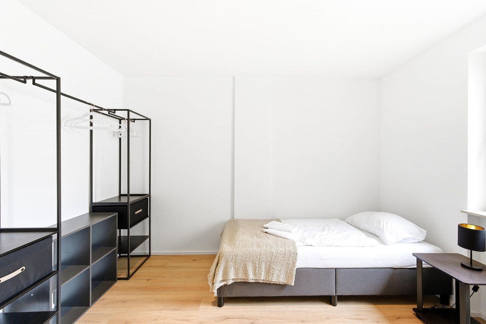 Pronájem bytu 4+1 80 m², Molktestraße 56, Heilbronn, Bádensko-Württembersko Pronájem bytu 4+1 80 m², Molktestraße 56, Heilbronn, Bádensko-Württembersko