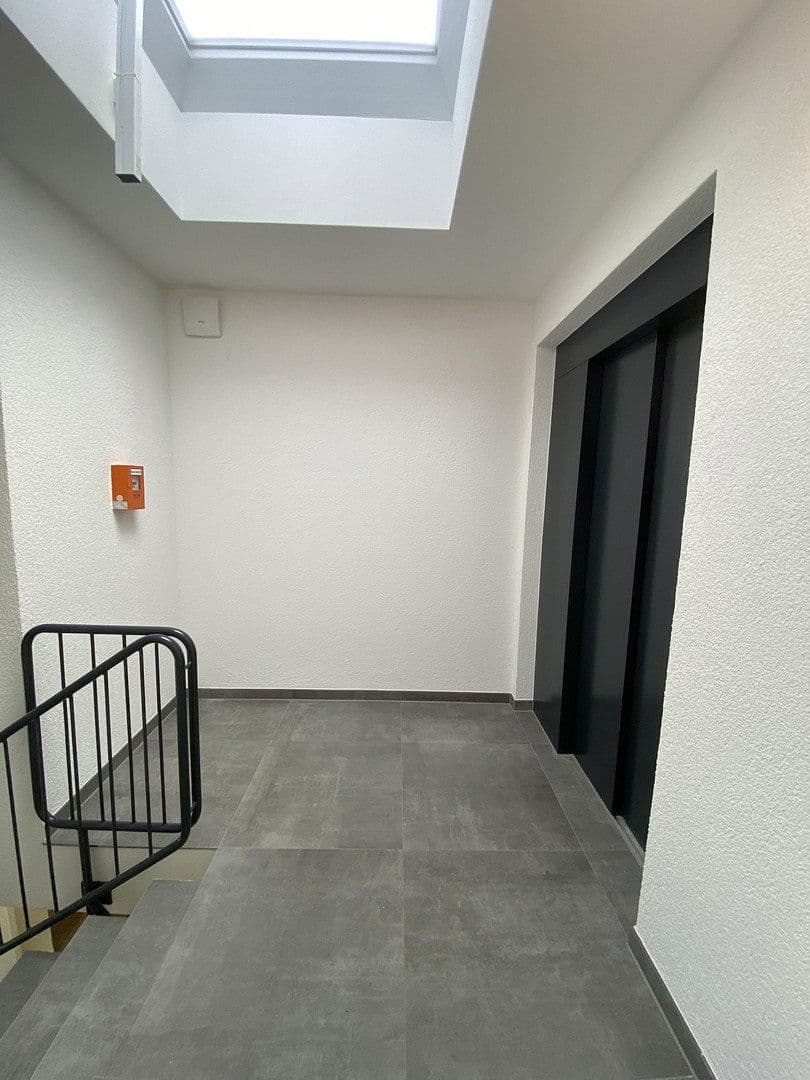 Pronájem bytu 2+1 53 m², Brauweilerstraße 79, Köln, Severní Porýní-Vestfálsko Pronájem bytu 2+1 53 m², Brauweilerstraße 79, Köln, Severní Porýní-Vestfálsko