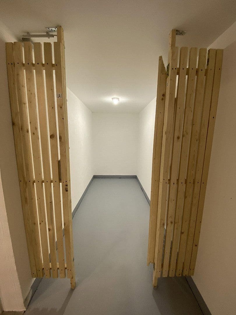 Pronájem bytu 2+1 53 m², Brauweilerstraße 79, Köln, Severní Porýní-Vestfálsko Pronájem bytu 2+1 53 m², Brauweilerstraße 79, Köln, Severní Porýní-Vestfálsko