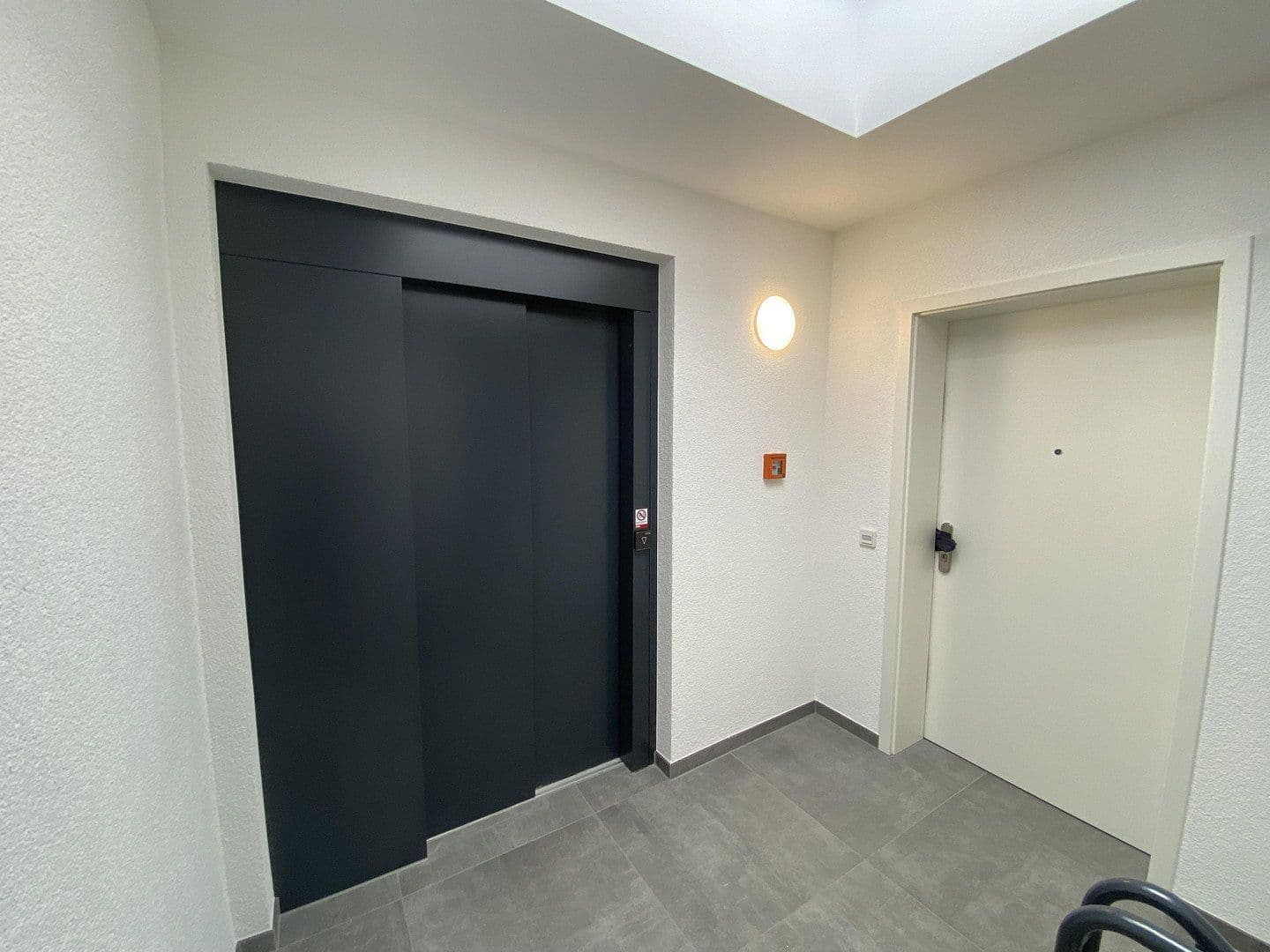 Pronájem bytu 2+1 53 m², Brauweilerstraße 79, Köln, Severní Porýní-Vestfálsko Pronájem bytu 2+1 53 m², Brauweilerstraße 79, Köln, Severní Porýní-Vestfálsko