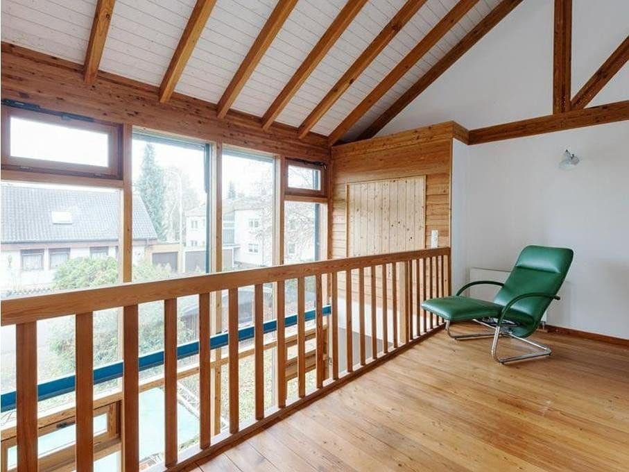 Prodej domu 335 m², pozemek 793 m², Rotdornweg 1, Dreieich, Hessen Prodej domu 335 m², pozemek 793 m², Rotdornweg 1, Dreieich, Hessen