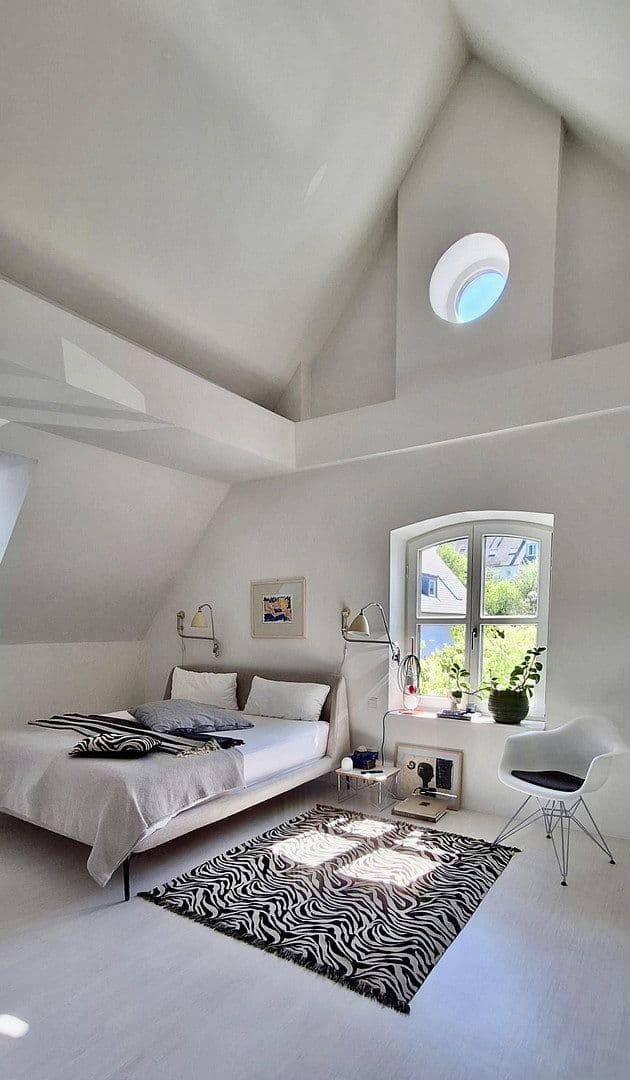 Prodej domu 185 m², pozemek 642 m², Regensburg, Bavorsko Prodej domu 185 m², pozemek 642 m², Regensburg, Bavorsko