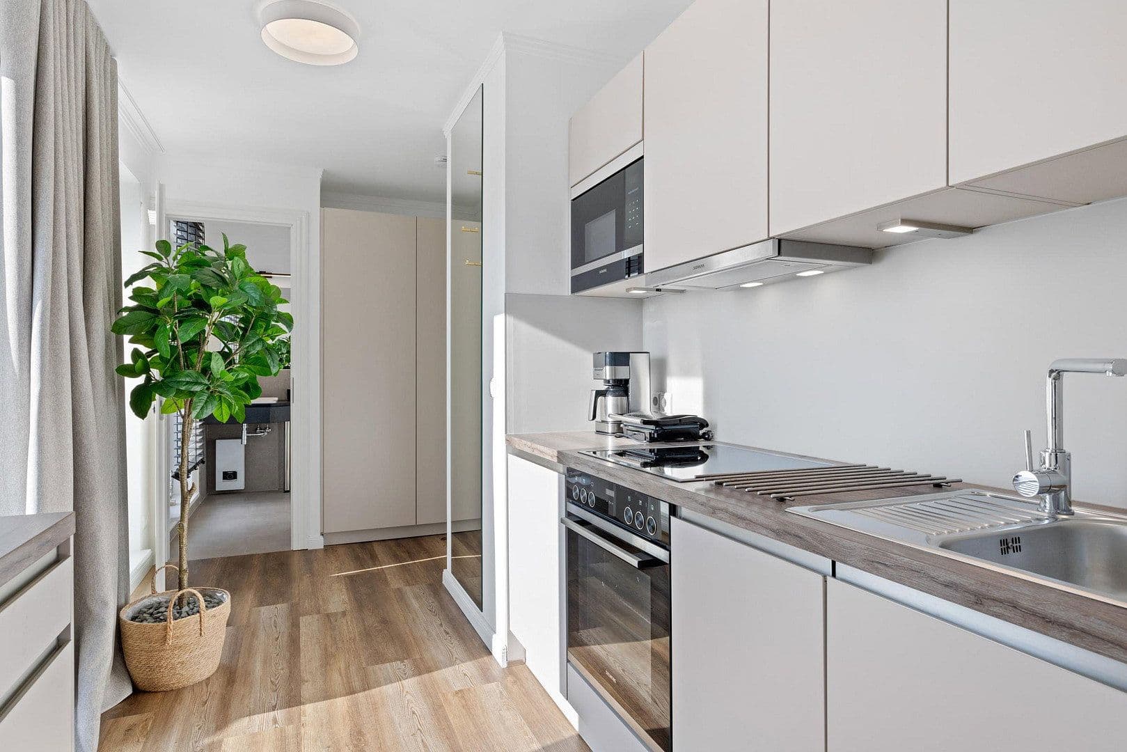 Prodej bytu 4+1 125 m², Tannenstraße 7 c, Kühlungsborn, Mecklenburg-Vorpommern Prodej bytu 4+1 125 m², Tannenstraße 7 c, Kühlungsborn, Mecklenburg-Vorpommern