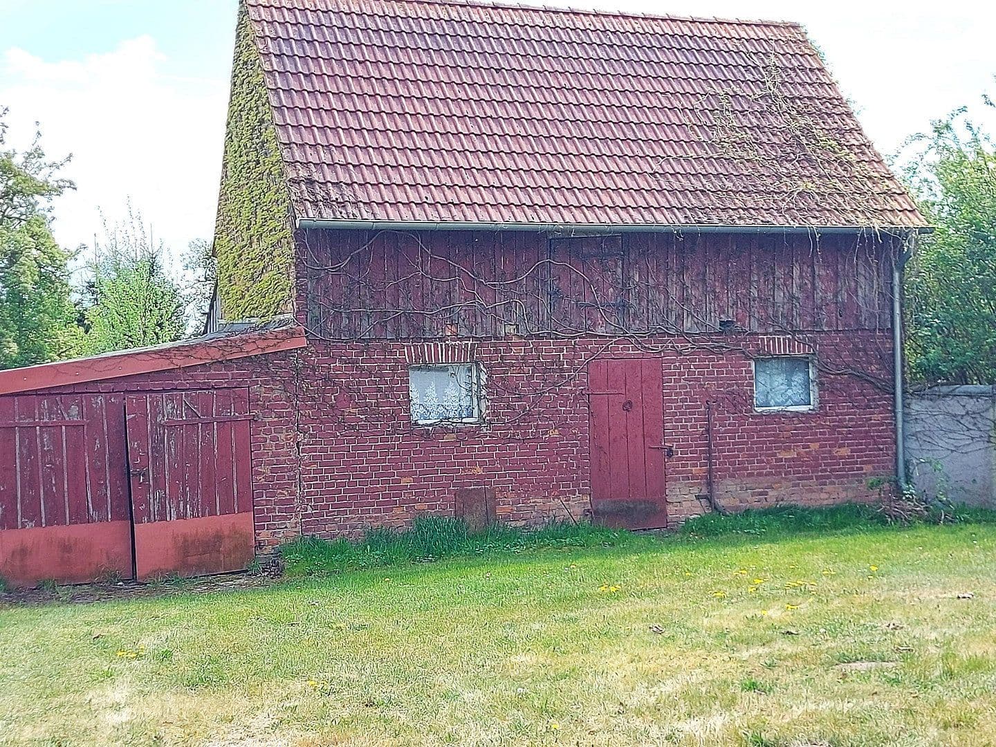 Prodej domu 100 m², pozemek 2.352 m², Otto-Liliental -Strasse 3, Altwigshagen, Mecklenburg-Vorpommern Prodej domu 100 m², pozemek 2.352 m², Otto-Liliental -Strasse 3, Altwigshagen, Mecklenburg-Vorpommern