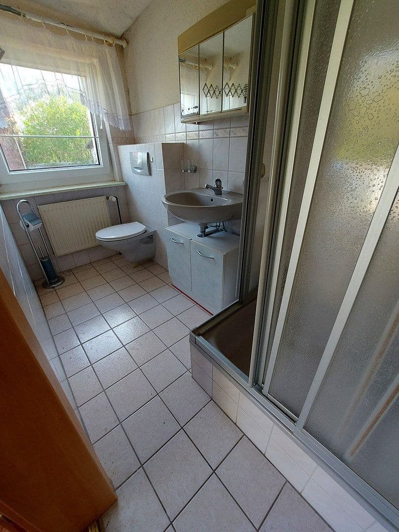 Prodej domu 100 m², pozemek 2.352 m², Otto-Liliental -Strasse 3, Altwigshagen, Mecklenburg-Vorpommern Prodej domu 100 m², pozemek 2.352 m², Otto-Liliental -Strasse 3, Altwigshagen, Mecklenburg-Vorpommern