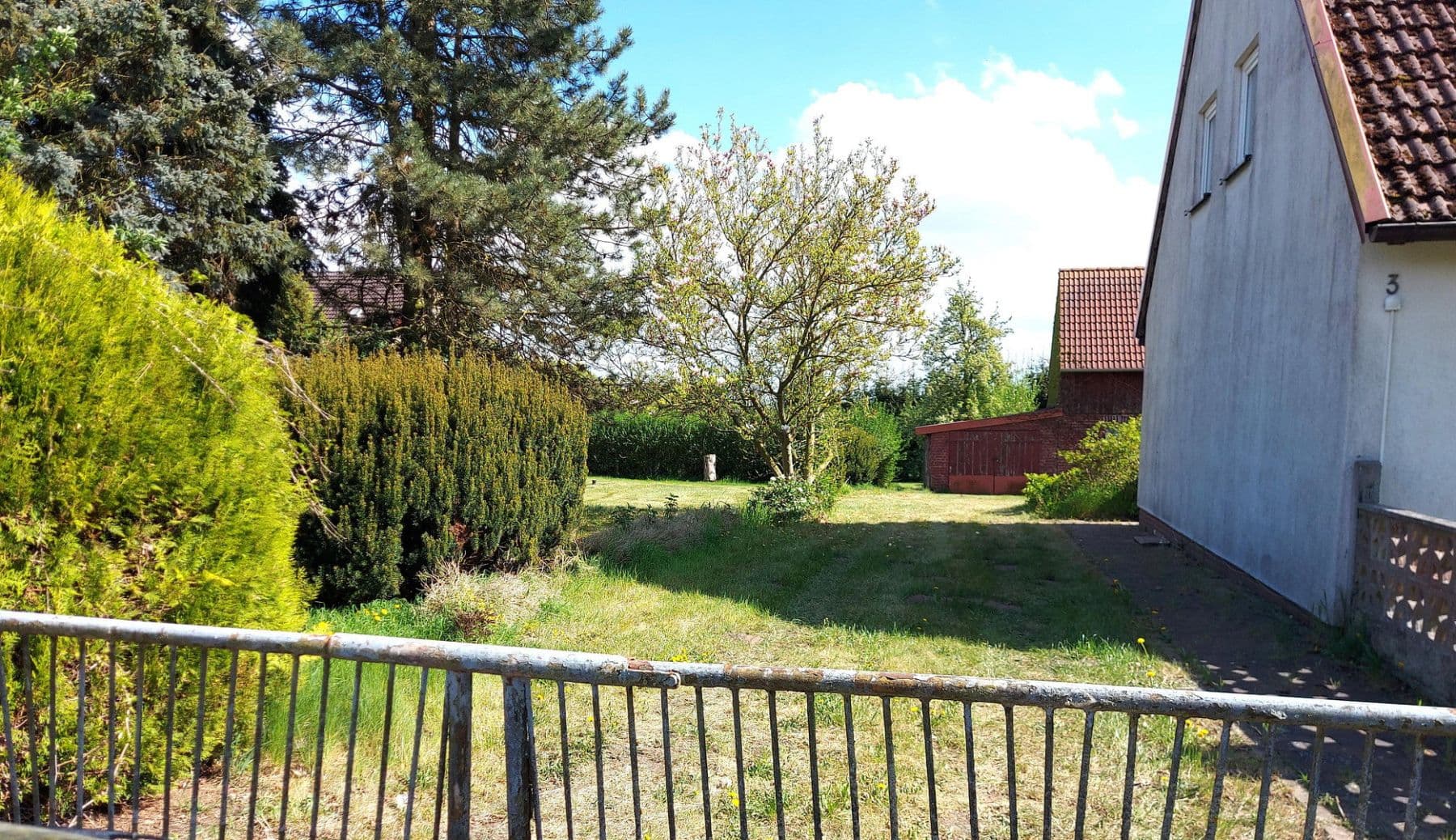 Prodej domu 100 m², pozemek 2.352 m², Otto-Liliental -Strasse 3, Altwigshagen, Mecklenburg-Vorpommern Prodej domu 100 m², pozemek 2.352 m², Otto-Liliental -Strasse 3, Altwigshagen, Mecklenburg-Vorpommern