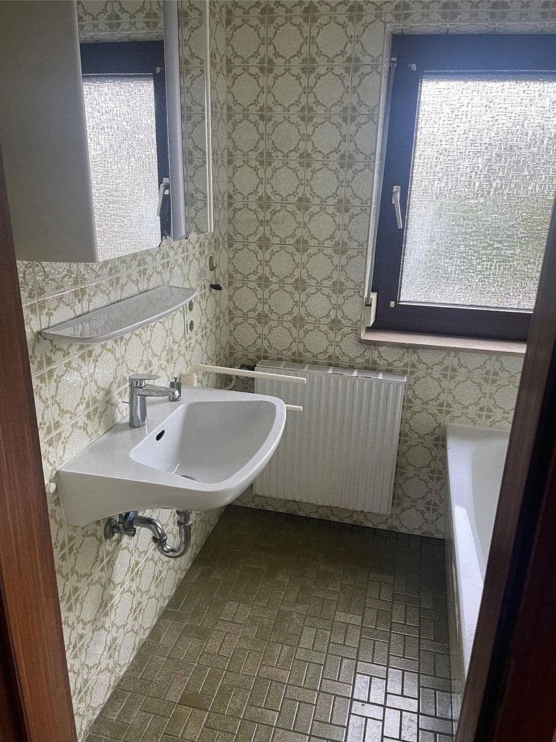 Prodej domu 152 m², pozemek 357 m², Crailsheim, Bádensko-Württembersko Prodej domu 152 m², pozemek 357 m², Crailsheim, Bádensko-Württembersko