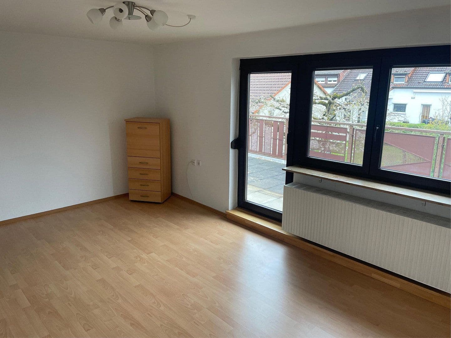 Prodej domu 152 m², pozemek 357 m², Crailsheim, Bádensko-Württembersko Prodej domu 152 m², pozemek 357 m², Crailsheim, Bádensko-Württembersko