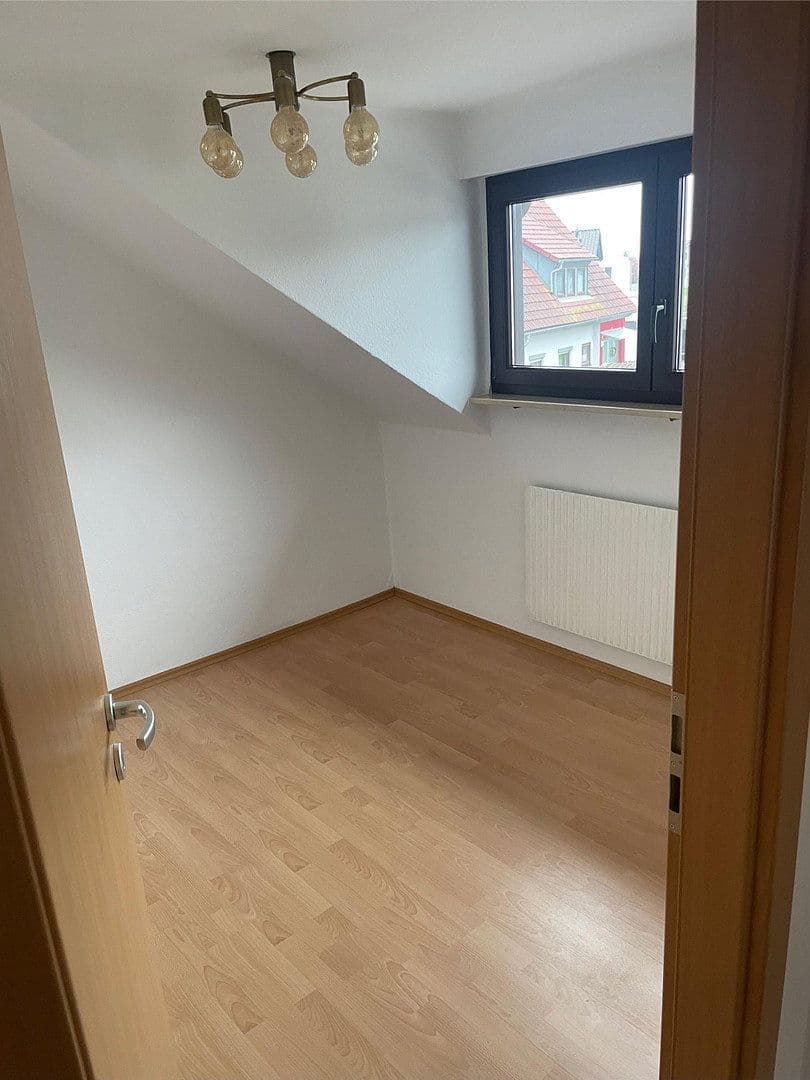 Prodej domu 152 m², pozemek 357 m², Crailsheim, Bádensko-Württembersko Prodej domu 152 m², pozemek 357 m², Crailsheim, Bádensko-Württembersko