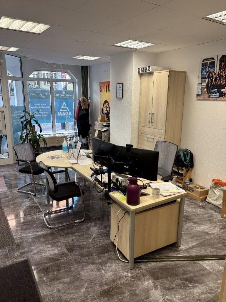 Prodej kanceláře 132 m², Wiesloch, Bádensko-Württembersko Prodej kanceláře 132 m², Wiesloch, Bádensko-Württembersko