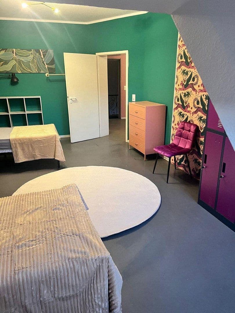 Pronájem bytu 5+1 140 m², Weserstraße 16, Frankfurt am Main, Hessen Pronájem bytu 5+1 140 m², Weserstraße 16, Frankfurt am Main, Hessen